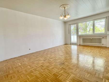 Wohnzimmer - Etagenwohnung in 46509 Xanten mit 82m² kaufen