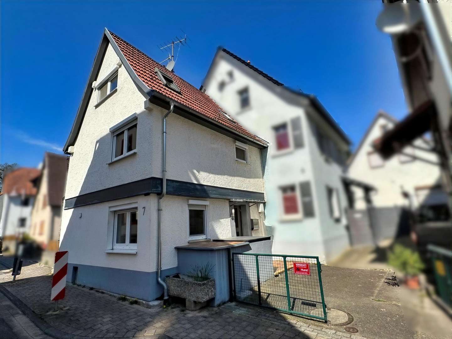 Außenansicht Außenansicht - Doppelhaushälfte in 74855 Haßmersheim mit 45m² kaufen