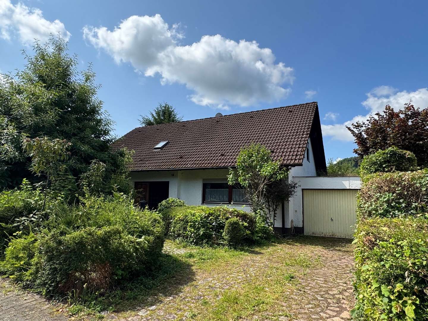 Außenansicht - Einfamilienhaus in 69439 Zwingenberg mit 195m² kaufen