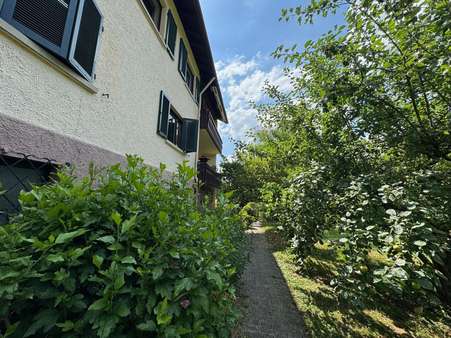 Seitenansicht - Zweifamilienhaus in 69437 Neckargerach mit 263m² kaufen