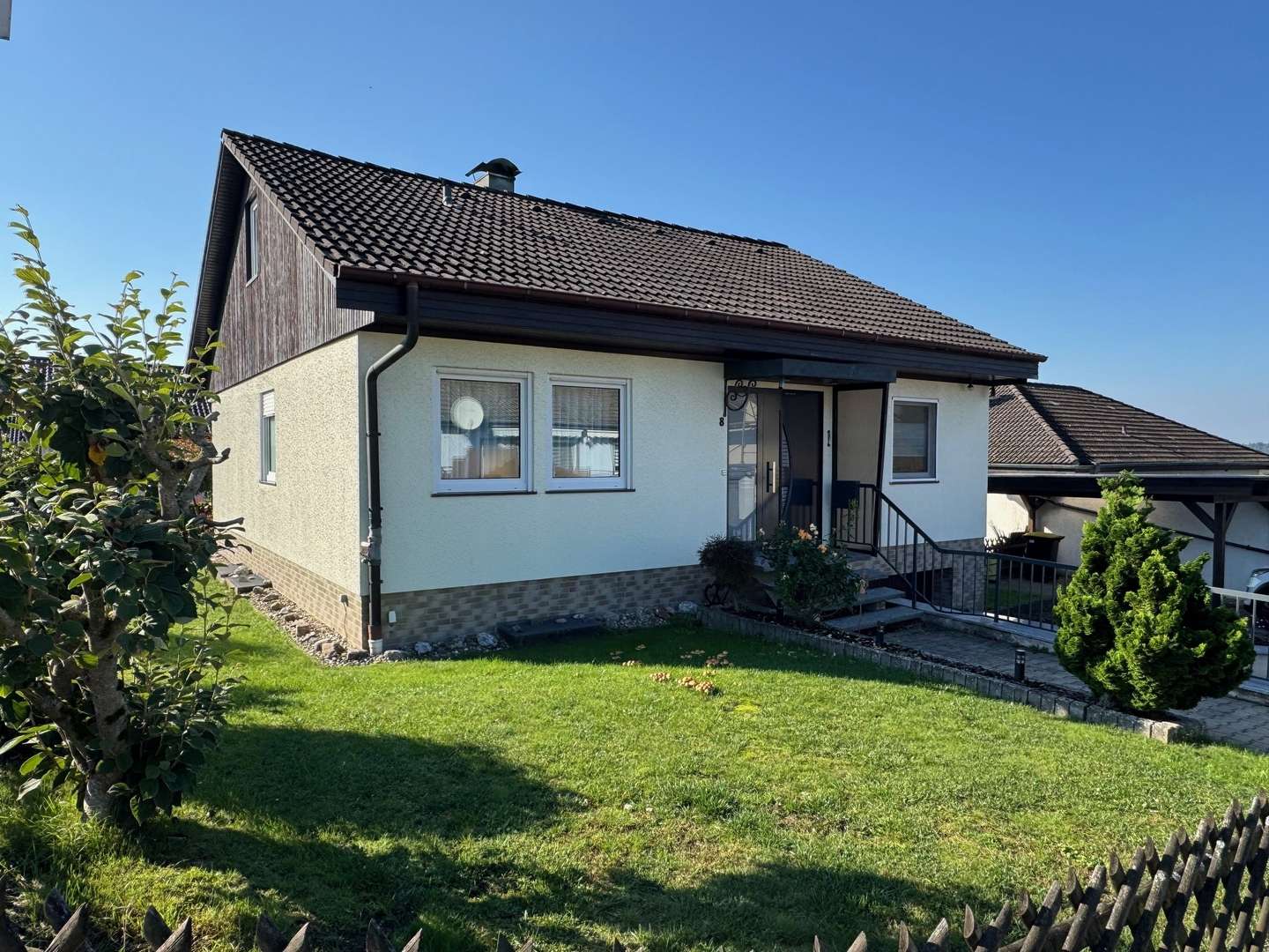 Außenansicht Außenansicht - Einfamilienhaus in 74928 Hüffenhardt mit 85m² kaufen