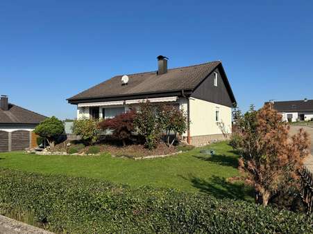 Rückseite Rückseite - Einfamilienhaus in 74928 Hüffenhardt mit 85m² kaufen