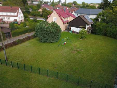 Gartengrundstück - Einfamilienhaus in 74869 Schwarzach mit 180m² kaufen