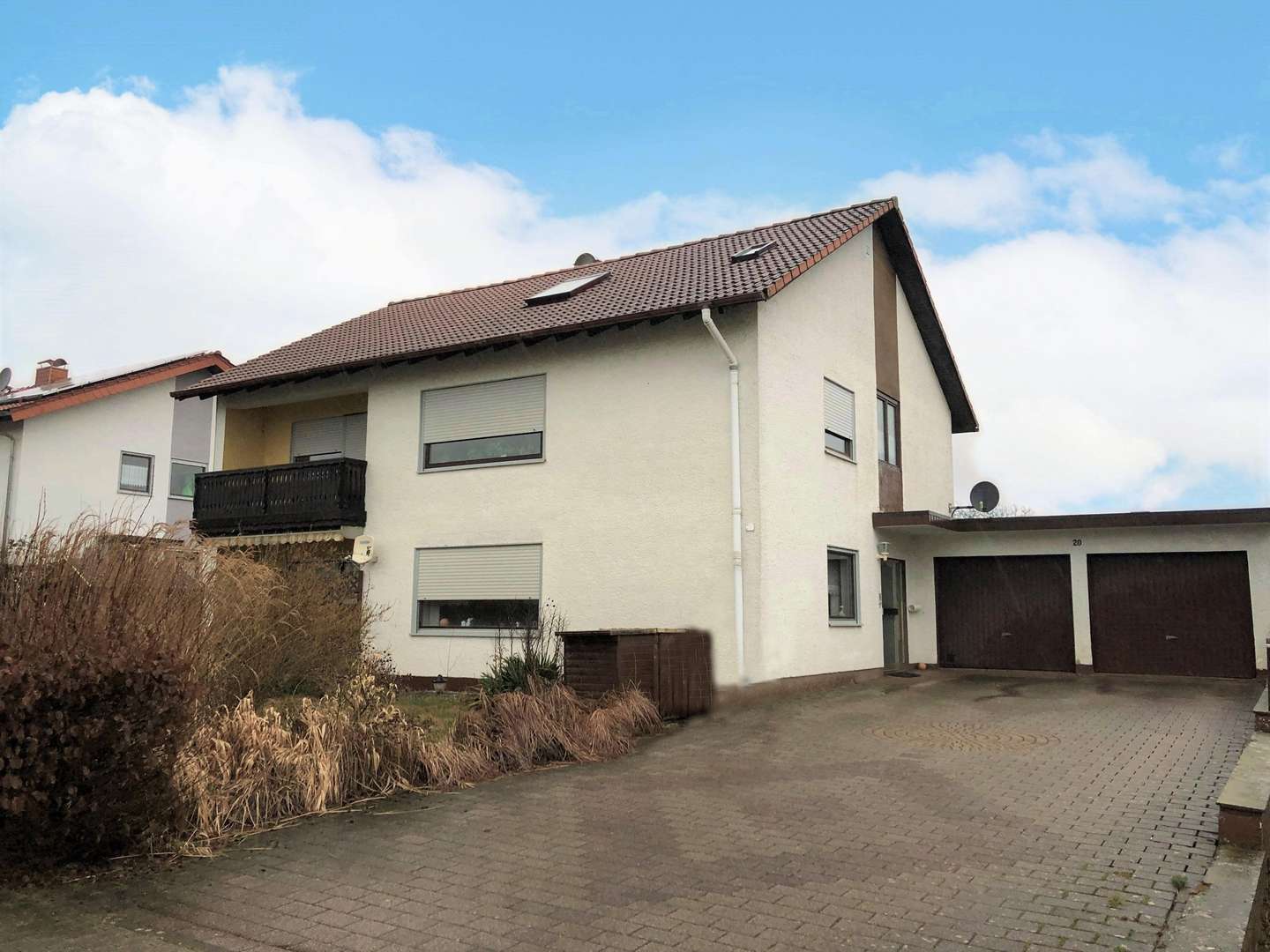 Außenansicht - Zweifamilienhaus in 69429 Waldbrunn mit 179m² kaufen