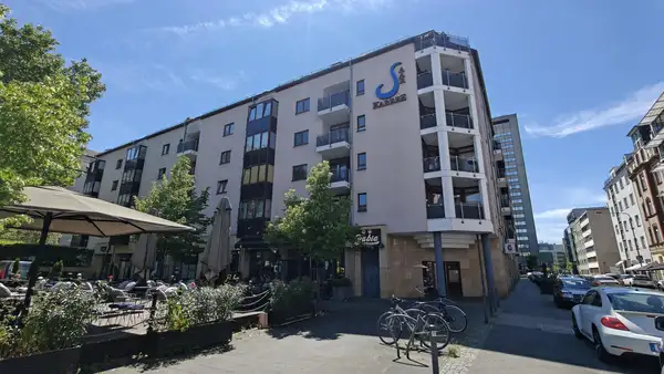 Attraktives Apartment
in zentraler Lage von Frankfurt!