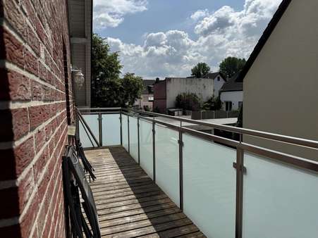 Balkon Balkon - Dachgeschosswohnung in 44575 Castrop-Rauxel mit 56m² kaufen