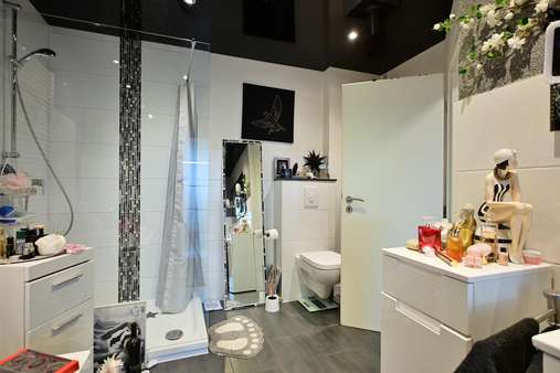 Badezimmer - Maisonette-Wohnung in 45711 Datteln mit 107m² kaufen