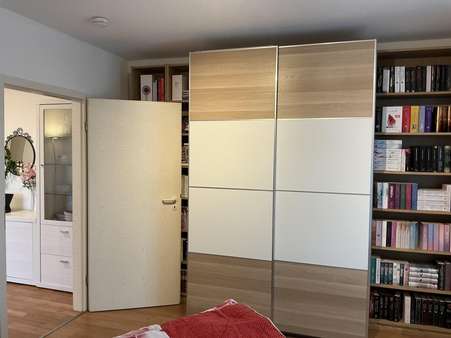 Schlafzimmer - Terrassen-Wohnung in 42897 Remscheid mit 65m² kaufen