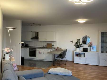 Wohnzimmer - Terrassen-Wohnung in 42897 Remscheid mit 65m² kaufen