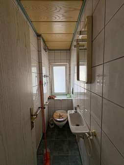 Gäste WC Gäste WC - Maisonette-Wohnung in 42659 Solingen mit 125m² kaufen