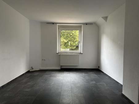 Wohnzimmer - Einfamilienhaus in 42651 Solingen mit 123m² kaufen
