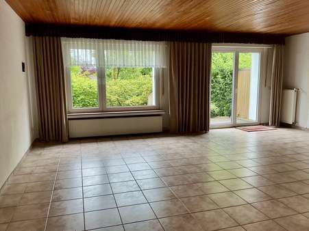 Wohnzimmer Wohnzimmer - Doppelhaushälfte in 42477 Radevormwald mit 115m² kaufen