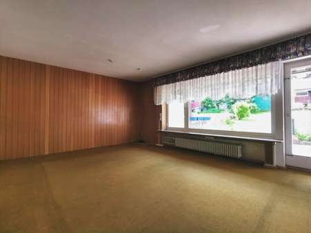 Wohnzimmer - Reihenmittelhaus in 42899 Remscheid mit 137m² kaufen