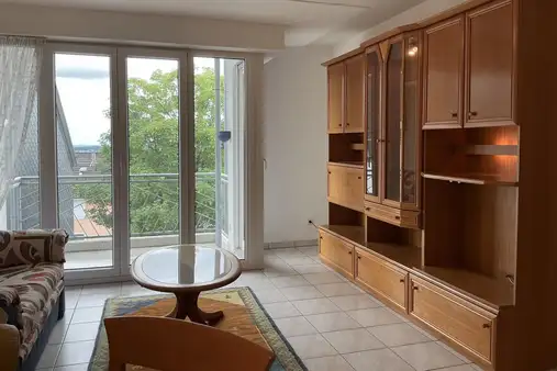 Im Herzen von Remscheid: Citynahe, komfortable Wohnung mit Tiefgaragenplatz