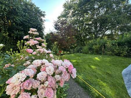Garten Garten - Doppelhaushälfte in 42651 Solingen mit 163m² kaufen