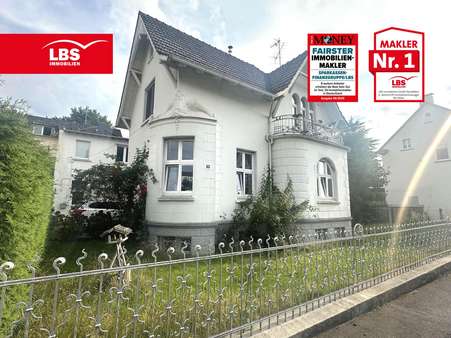 Einfamilienhaus in 42651 Solingen mit 260m² kaufen