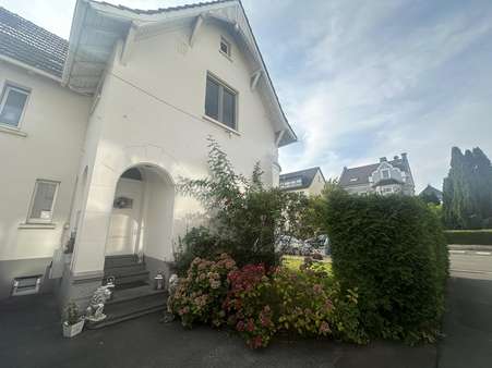 Einfamilienhaus in 42651 Solingen mit 260m² kaufen