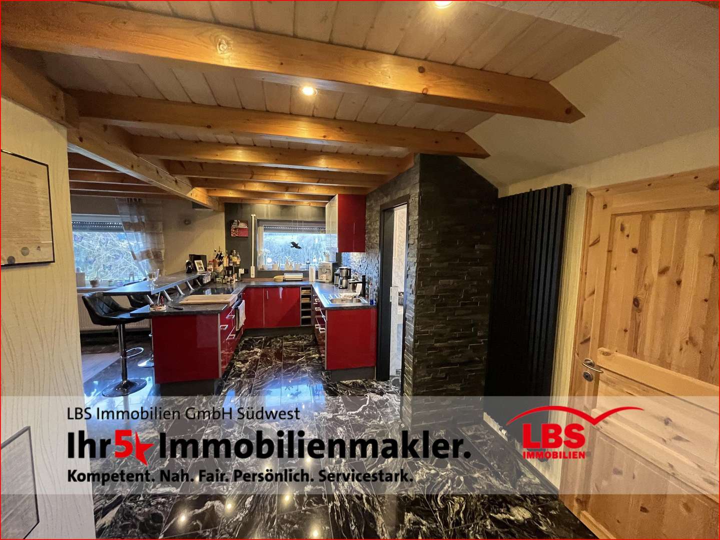 Küche - Dachgeschosswohnung in 79777 Ühlingen-Birkendorf mit 100m² kaufen