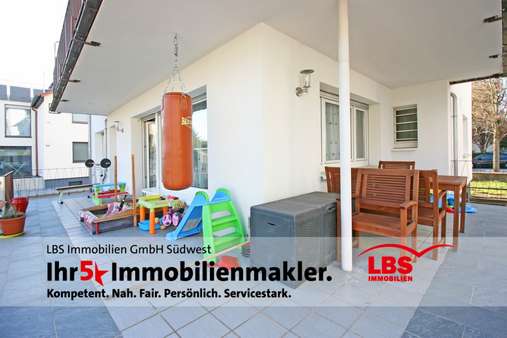 Terrasse EG - Mehrfamilienhaus in 76275 Ettlingen mit 252m² kaufen