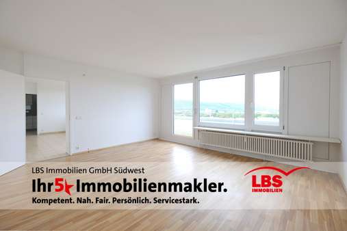 Wohnzimmer - Penthouse-Wohnung in 76275 Ettlingen mit 96m² kaufen