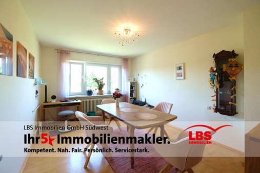 Esszimmer - Etagenwohnung in 76199 Karlsruhe mit 83m² kaufen