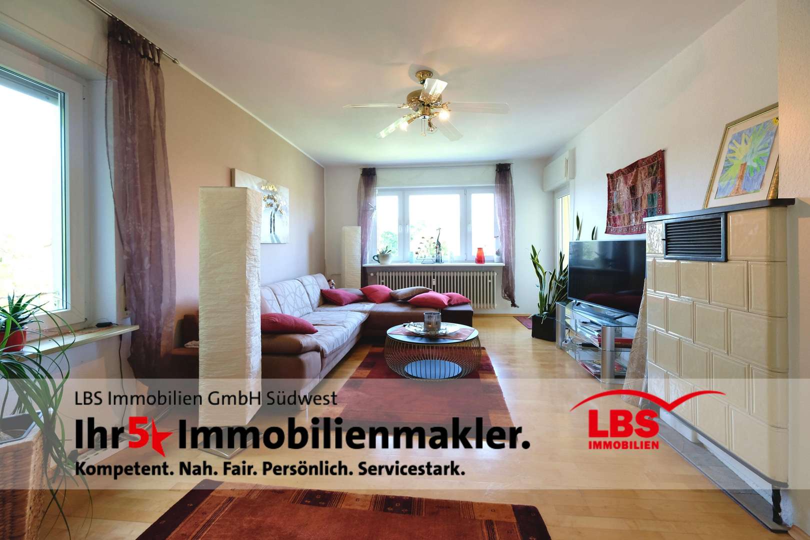 Wohnzimmer - Etagenwohnung in 76199 Karlsruhe mit 83m² kaufen