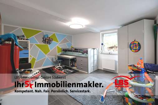Kinderzimmer - Etagenwohnung in 75242 Neuhausen mit 98m² kaufen