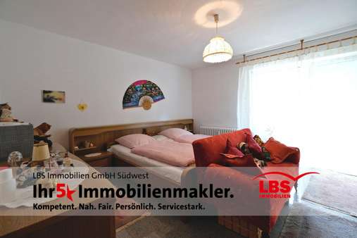 Schlafzimmer Schlafzimmer - Erdgeschosswohnung in 76332 Bad Herrenalb mit 87m² kaufen