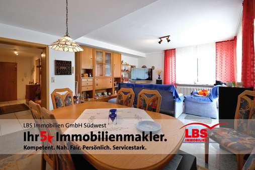 Wohnzimmer Wohnzimmer - Erdgeschosswohnung in 76332 Bad Herrenalb mit 87m² kaufen