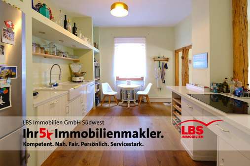 Küche - Zweifamilienhaus in 76530 Baden-Baden mit 269m² kaufen