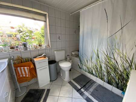 Badezimmer - Doppelhaushälfte in 48599 Gronau mit 75m² günstig kaufen