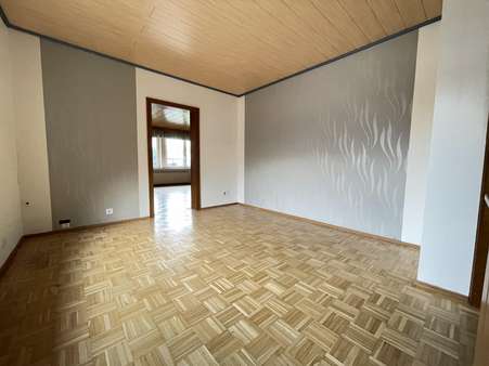Essbereich/ Weiterer Raum EG - Etagenwohnung in 46414 Rhede mit 159m² günstig kaufen
