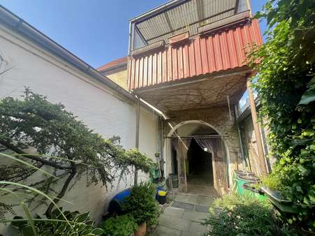 Zweifamilienhaus in 24837 Schleswig mit 206m² kaufen