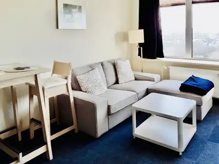 Vermietetes 1-Zimmer-Apartment im Wikingturm im 18. OG / Bad neu & modern