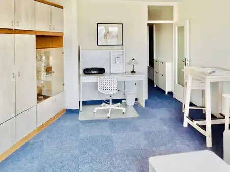 Vermietetes 1-Zimmer-Apartment im Wikingturm im 18. OG / Bad neu & modern