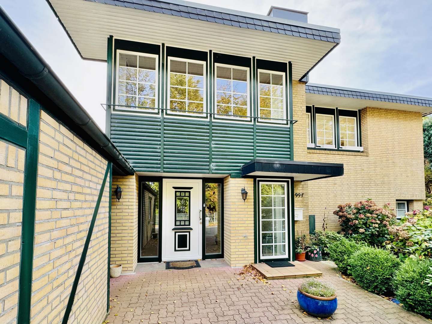 null - Einfamilienhaus in 24939 Flensburg mit 143m² kaufen