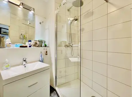 WIKINGTURM: 1-Zimmer Wohnung mit Schleiblick und Loggia