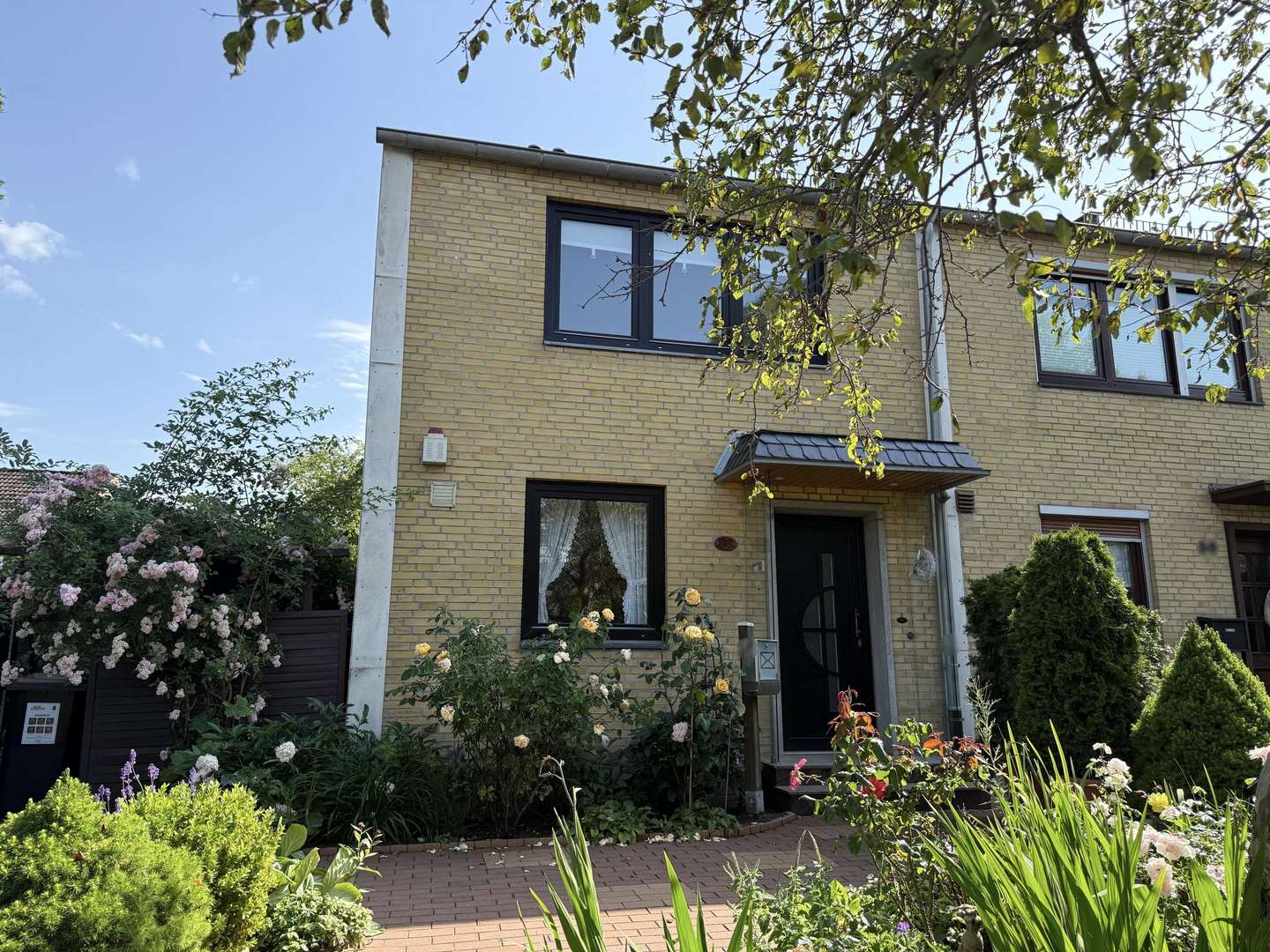 Außenansicht - Reihenendhaus in 24943 Flensburg mit 97m² kaufen