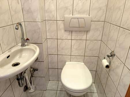 Gäste-WC - Reihenendhaus in 24943 Flensburg mit 97m² kaufen