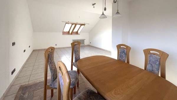 Ess-/Wohnzimmer - Maisonette-Wohnung in 78647 Trossingen mit 116m² kaufen