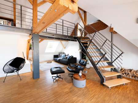 Wohnzimmer DG - Halle in 78628 Rottweil mit 383m² kaufen