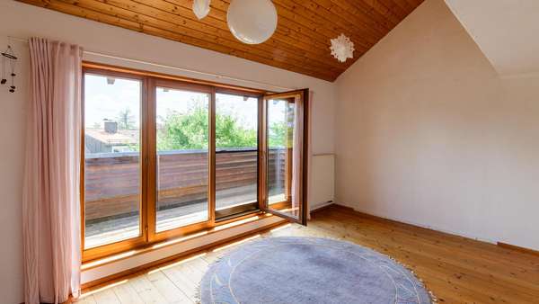 Schlafzimmer - Doppelhaushälfte in 78628 Rottweil mit 159m² kaufen