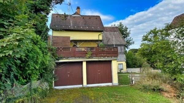 Außenansicht - Zweifamilienhaus in 78727 Oberndorf mit 140m² kaufen