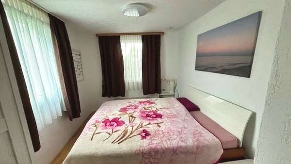 Schlafzimmer EG - Zweifamilienhaus in 78727 Oberndorf mit 140m² kaufen