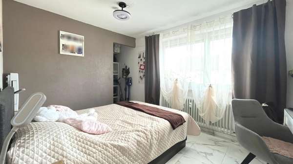 Kinderzimmer Kinderzimmer - Etagenwohnung in 78628 Rottweil mit 76m² kaufen