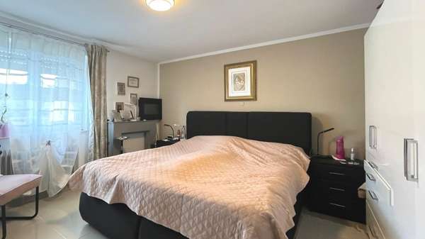 Schlafzimmer Schlafzimmer - Etagenwohnung in 78628 Rottweil mit 76m² kaufen