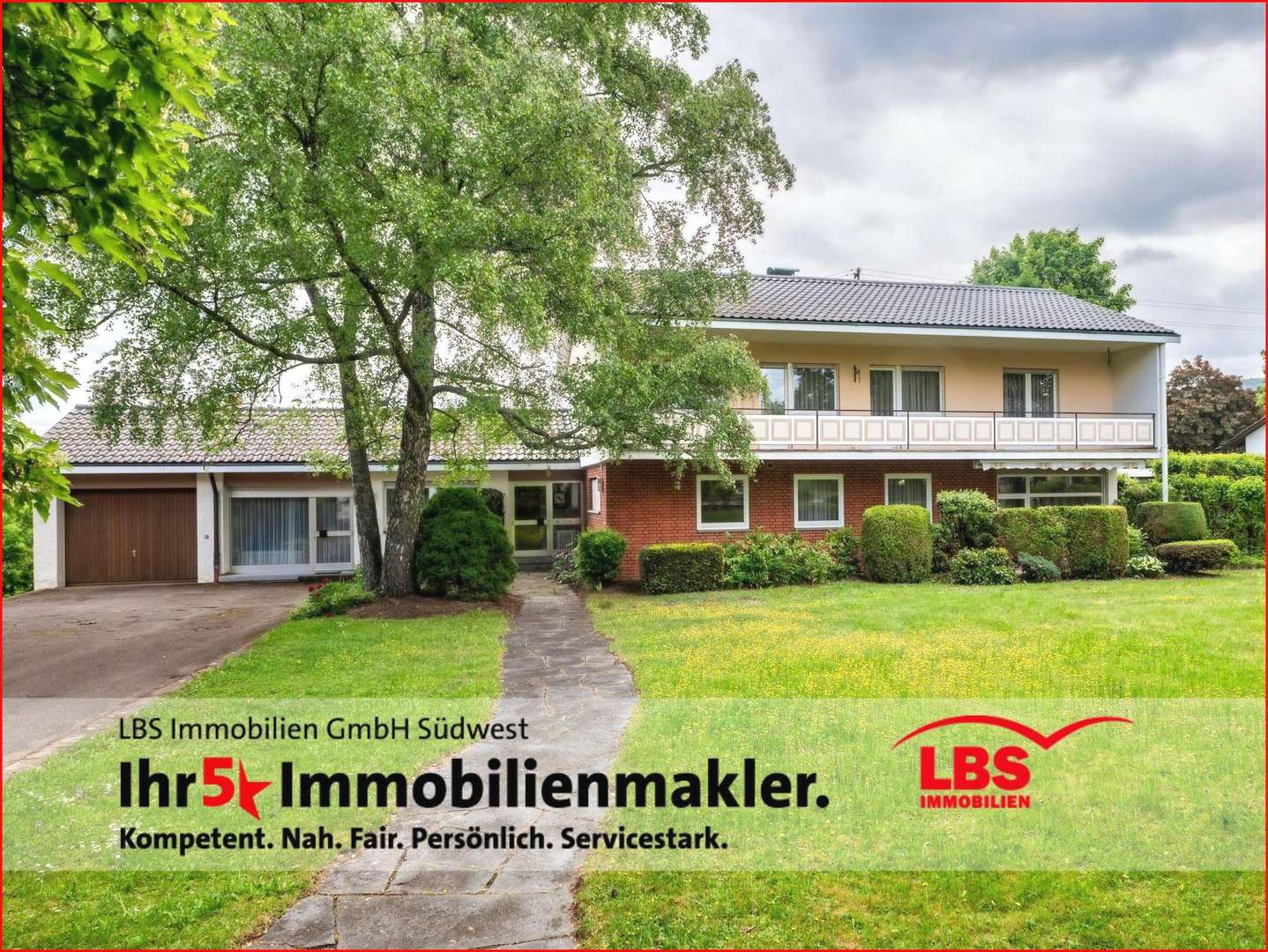 Straßenansicht Straßenansicht - Einfamilienhaus in 78554 Aldingen mit 206m² kaufen