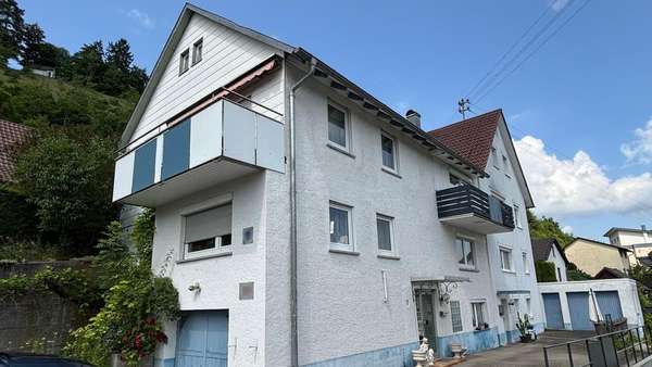 Außenansicht - Zweifamilienhaus in 78736 Epfendorf mit 230m² kaufen