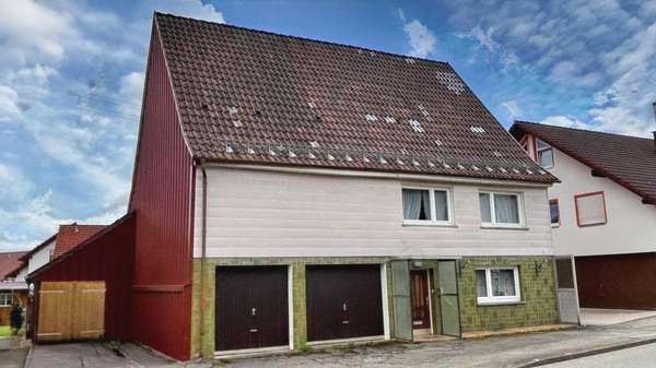 Straßenansicht - Einfamilienhaus in 78727 Oberndorf mit 116m² kaufen