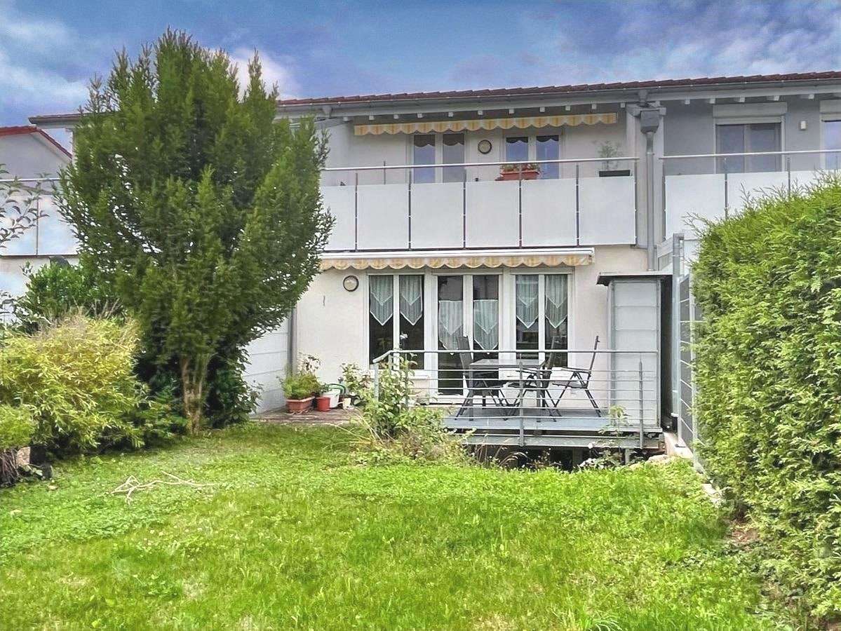 Gartenansicht Gartenansicht - Reihenmittelhaus in 78628 Rottweil mit 131m² kaufen